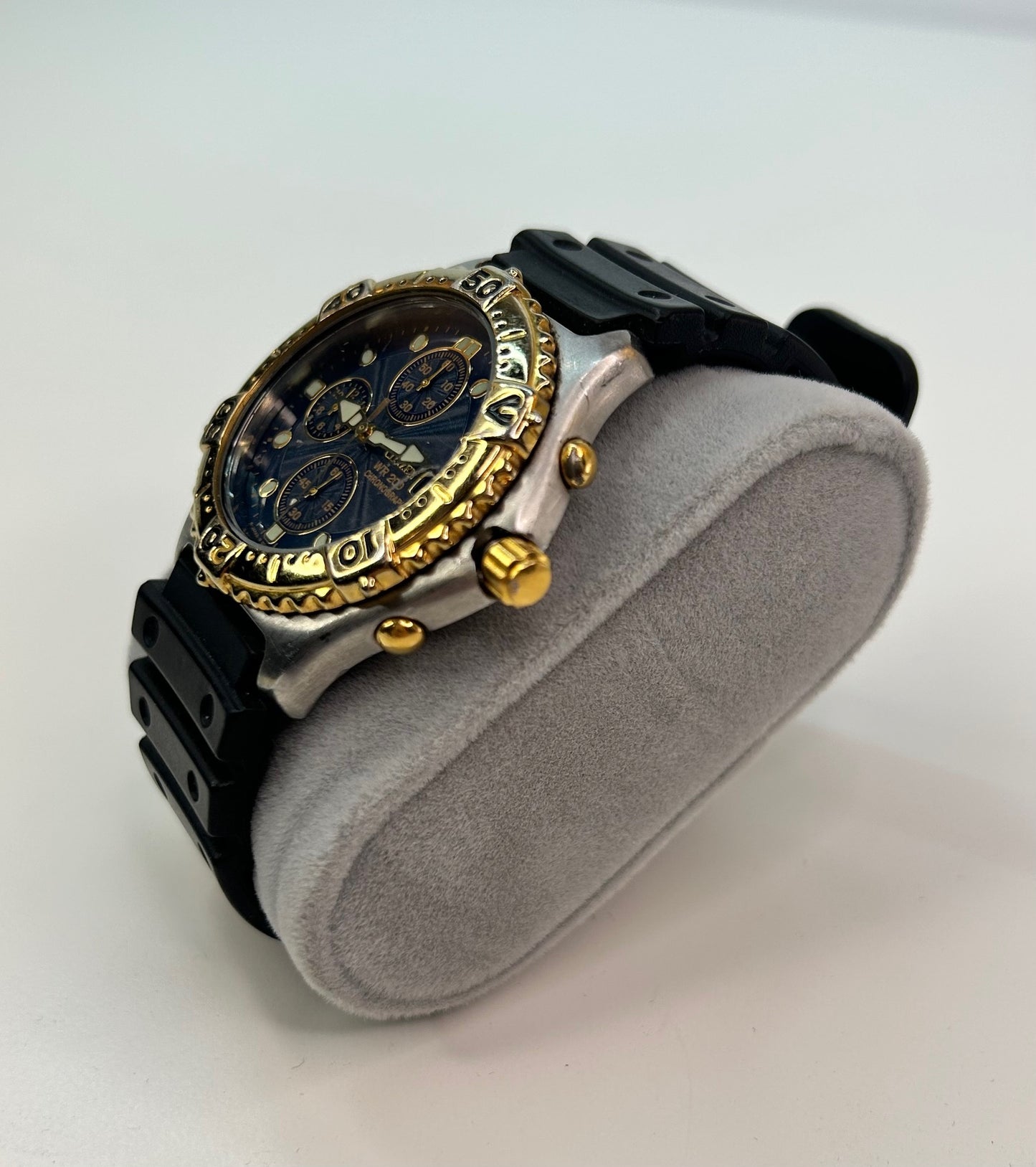 Citizen Gold Tone Stainless Steel Black Sport Band 200m Diver's Chronograph Men's Watch Model 0510-h04490