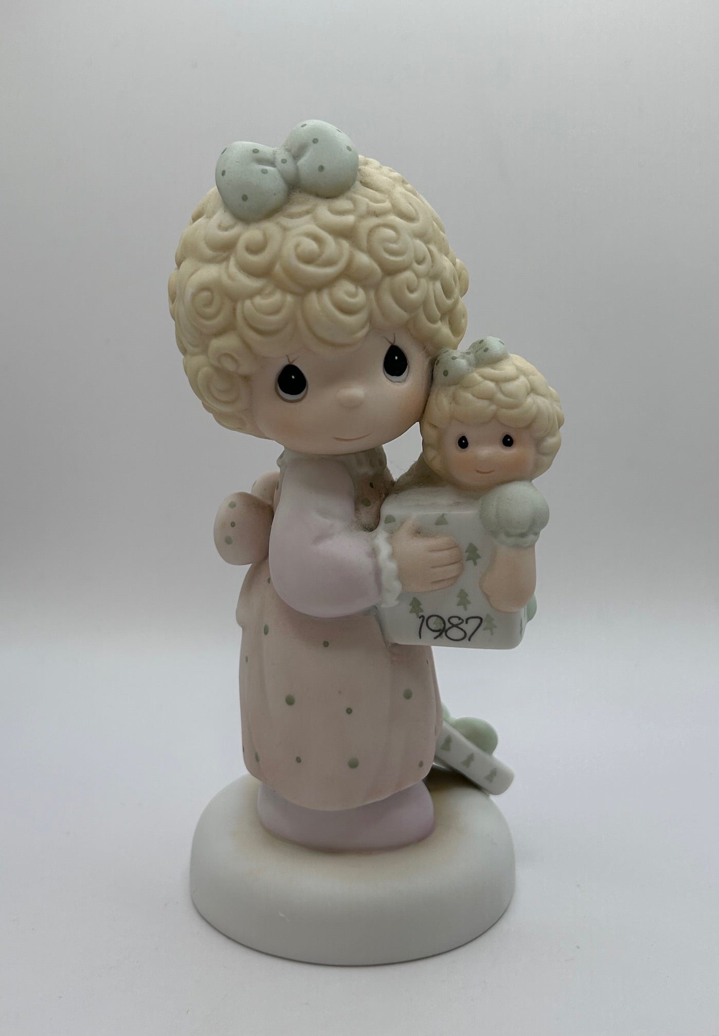 Precious Moments Vintage Special 1987 Issue Love Is The Best Gift Of All