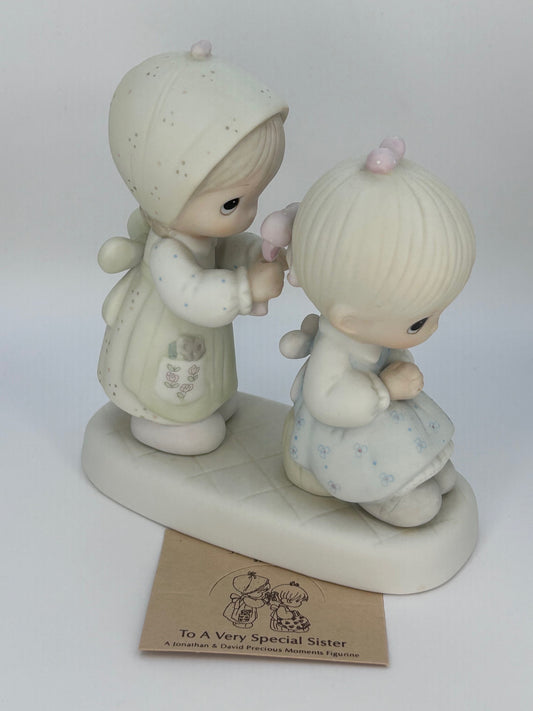 Precious Moments Vintage 1983 To A Very Special Sister Porcelain Figurine Orig Box