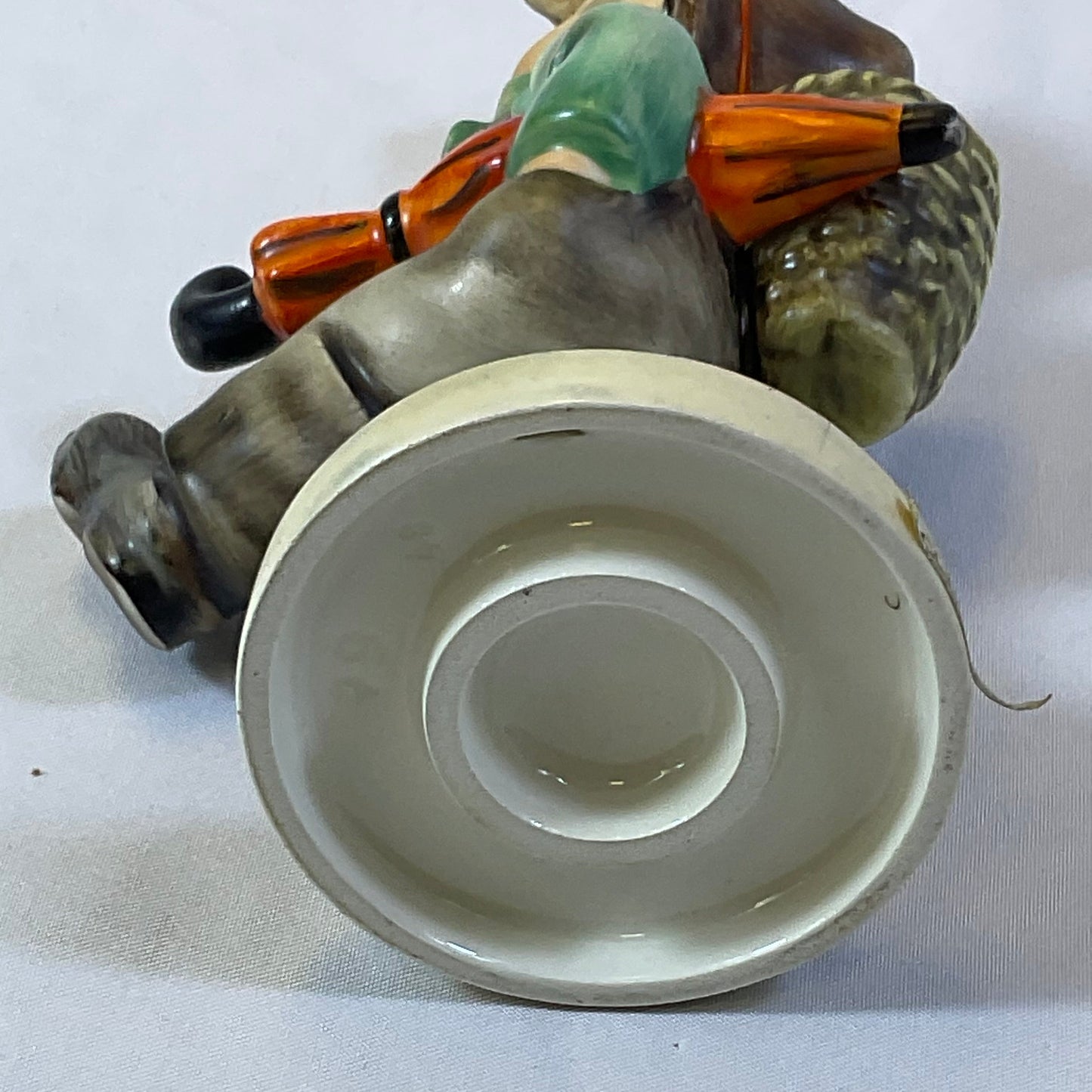 Goebel Hummel Vintage Globe Trotter Porcelain Figurine #79