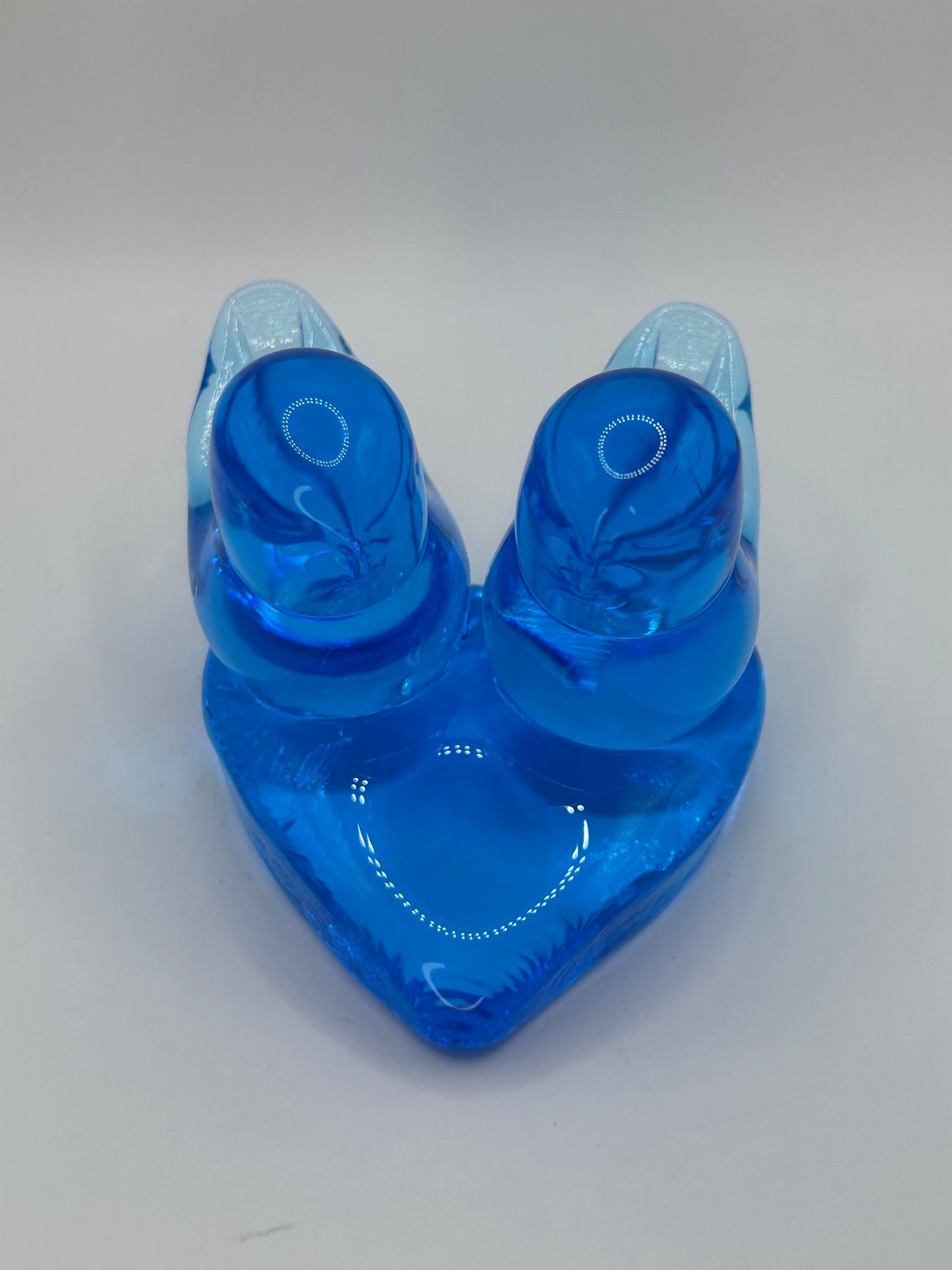 Leo Ward Vintage 1992 Artist Signed Double Bluebirds of Happiness Heart Shaped Hand Blown Glass Figurine