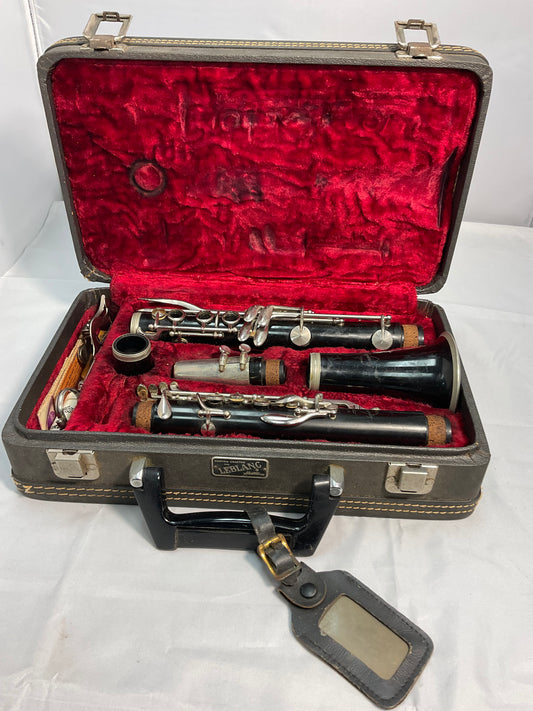 LeBlanc Normandy Clarinet with Hard Carrying Case