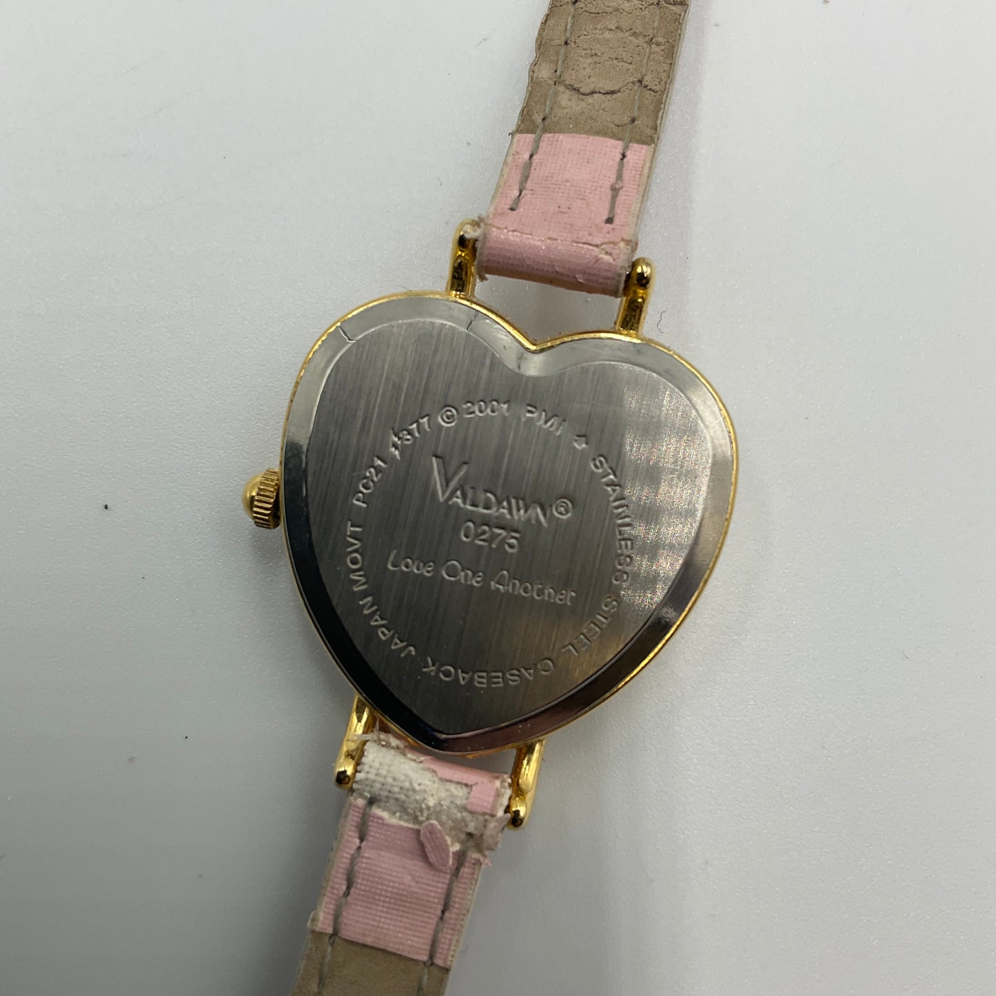 Precious Moments Love One Another Vintage 2001 Heart Shaped Goldtone Valdawn Watch