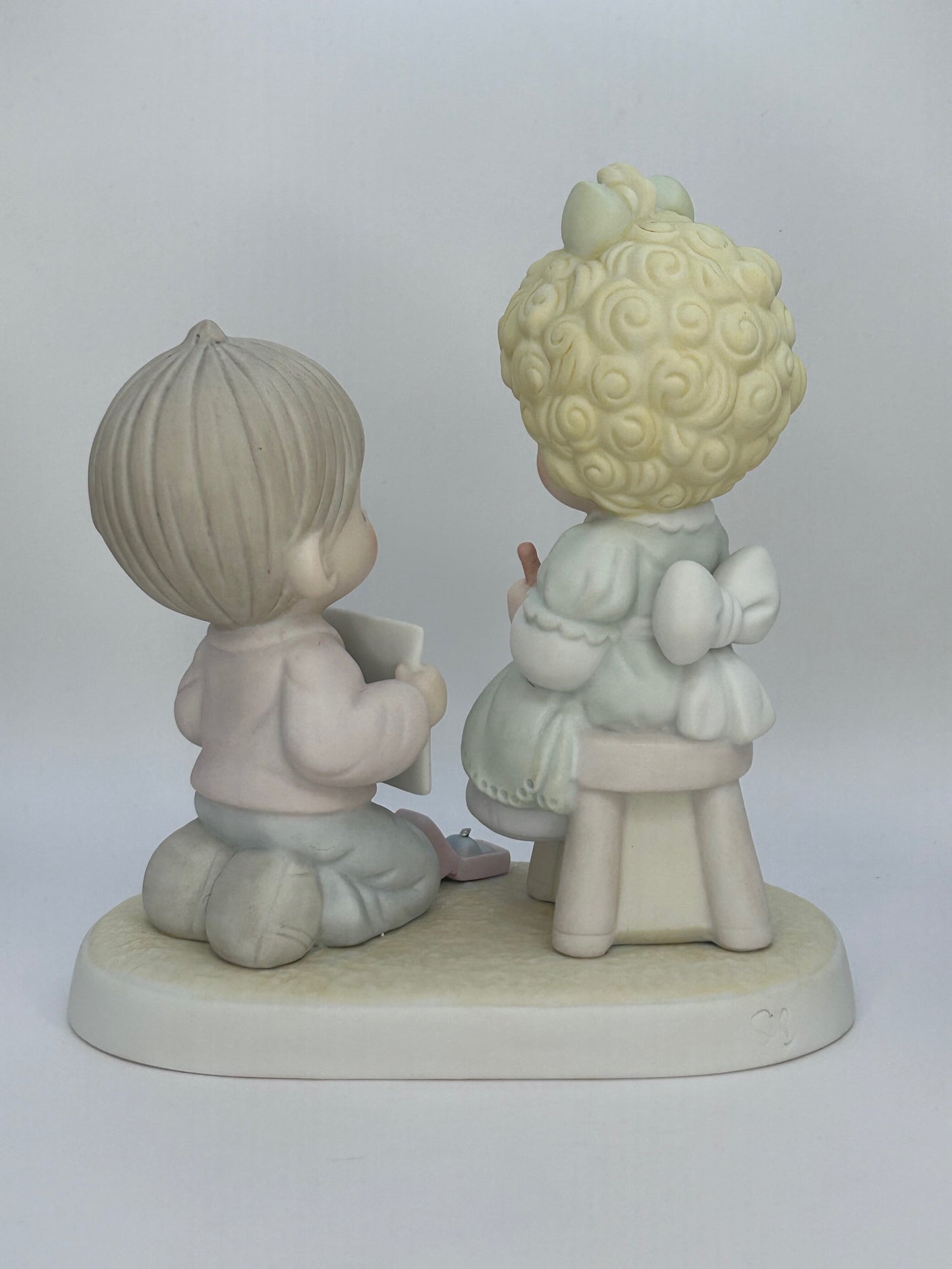 Precious Moments Vintage 1988 Wishing You A Perfect Choice Porcelain Figurine Orig Box
