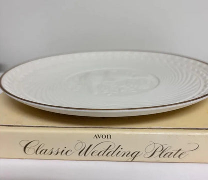 Avon Classic 14K Gold Trim Porcelain Wedding Plate Vintage 1986 in Original Box