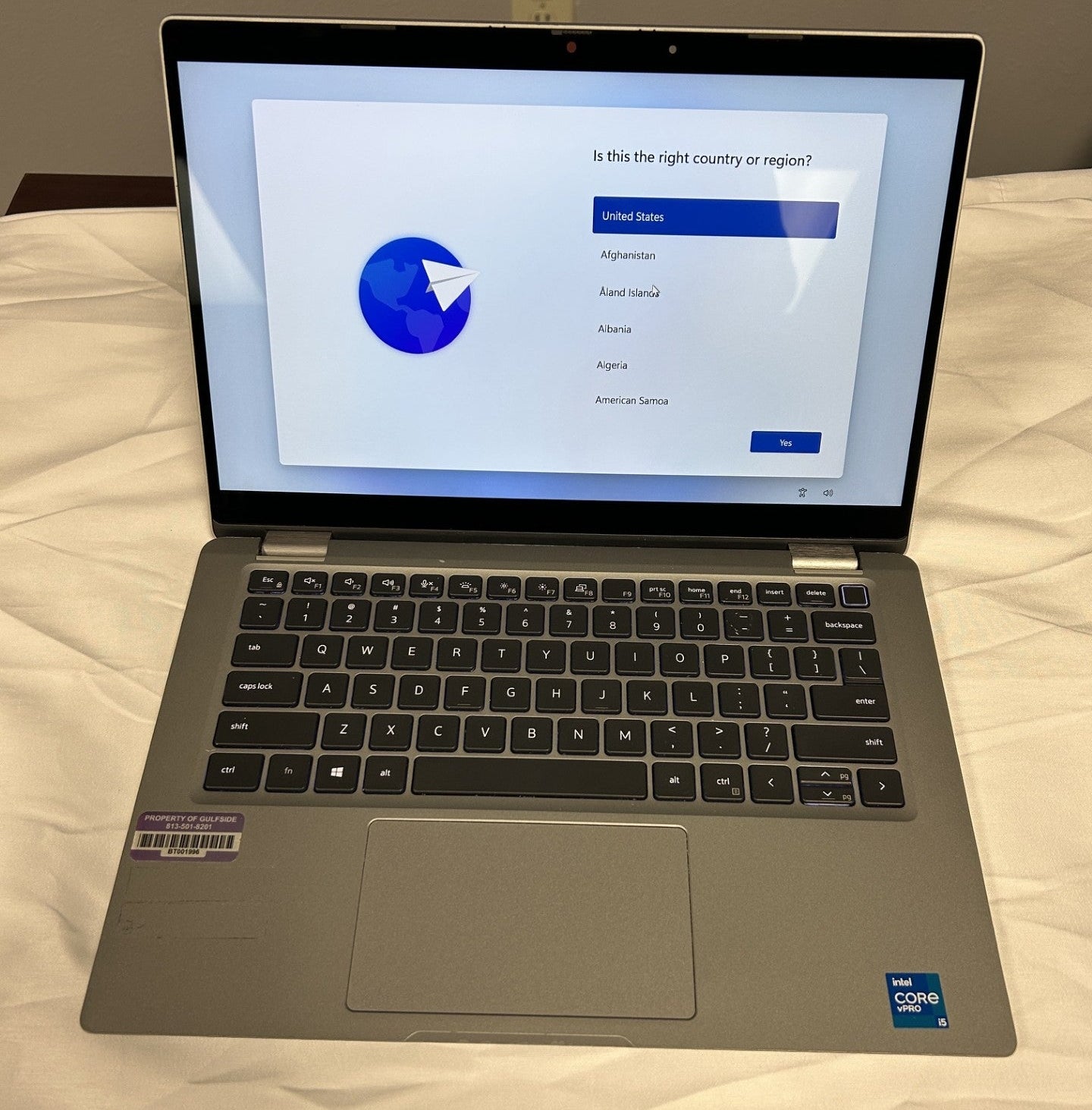 Dell Latitude 5320 2-in-1 13.3-inch Laptop Computer BT001996