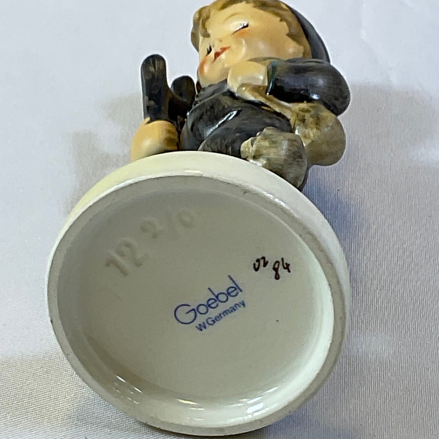Goebel Hummel Chimney Sweep 12 2/0 TMK-6 Collectible Porcelain Figurine Handmade Western Germany