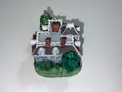 Liberty Falls Vintage Haloween Haunted House