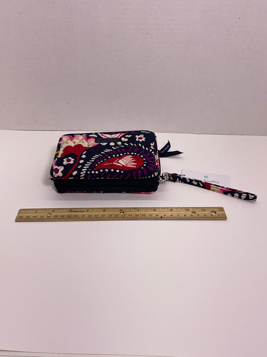 Vera Bradley RFID 3-in-1 Crossbody Painted Paisley NWT