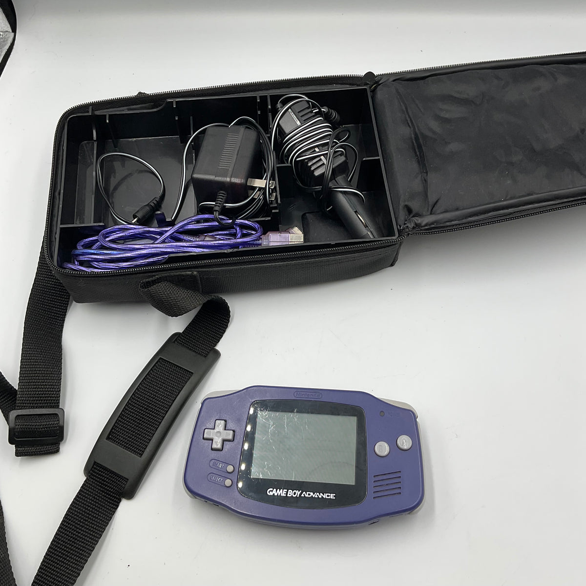 Nintendo Game Boy Advance Blue in Case