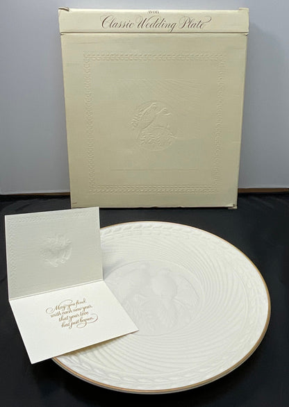 Avon Classic 14K Gold Trim Porcelain Wedding Plate Vintage 1986 in Original Box