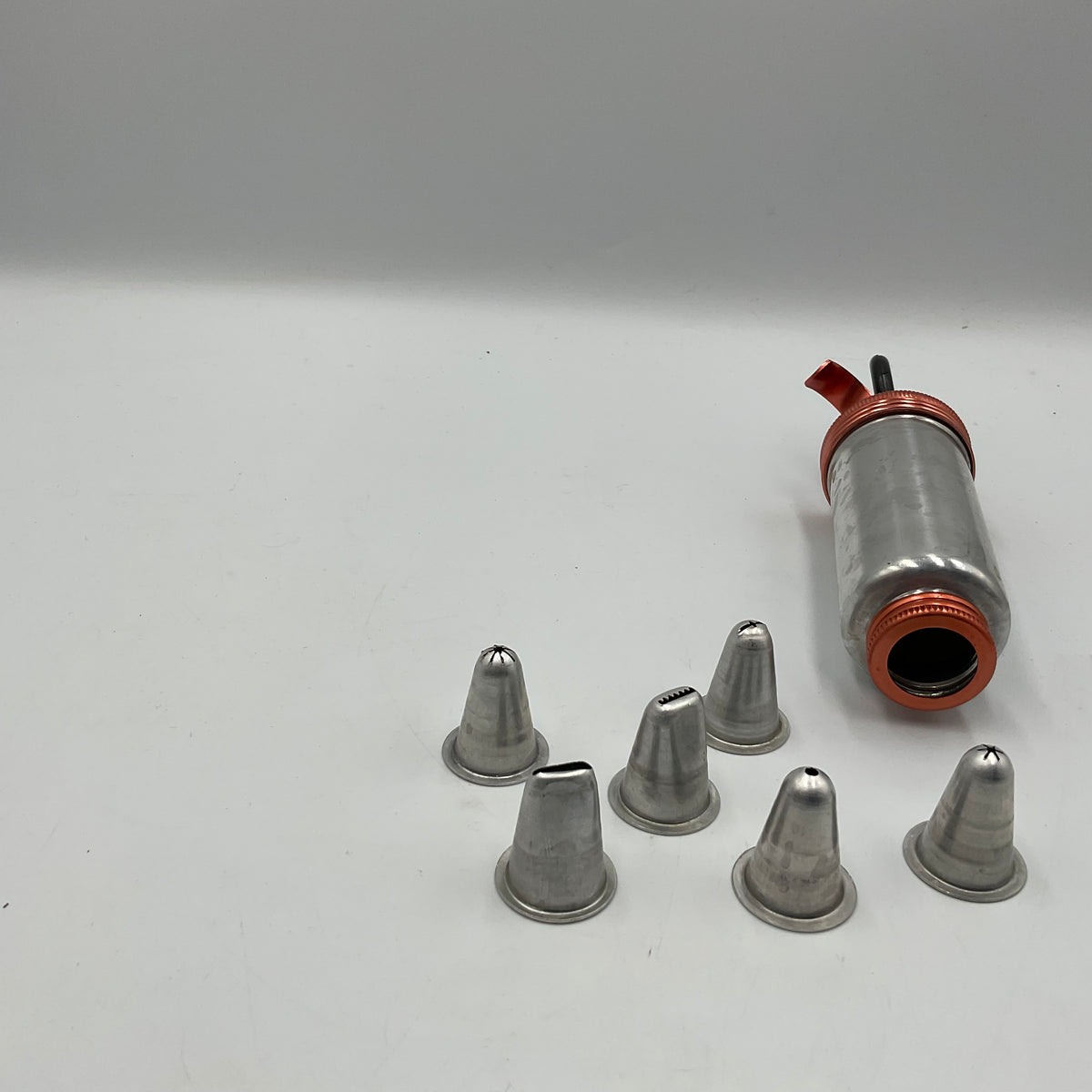 Vintage Mirro Aluminum Co. Decorating Kit
