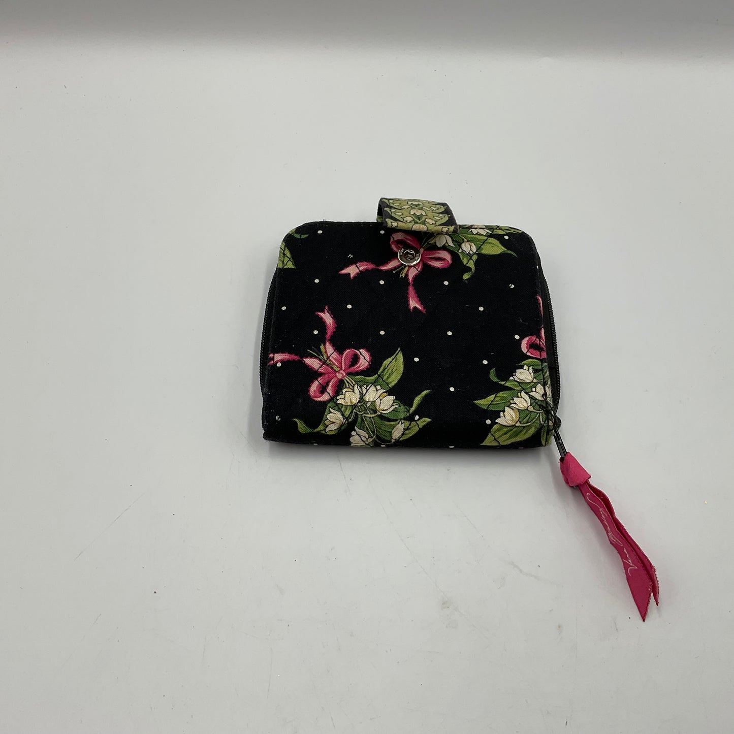 Vera Bradley Quilted Mini Wallet Black with Flowers And Ribbons