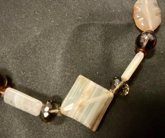 Flat Square Marbled Quartz-Like Stone Beaded Fashion Necklace Bar and Toggle Clasp 19.5 Inches