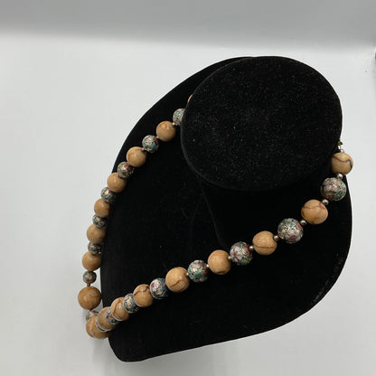 Ball Bead Tan Silvertone Red Vein Design Necklace Fashion Jewelry