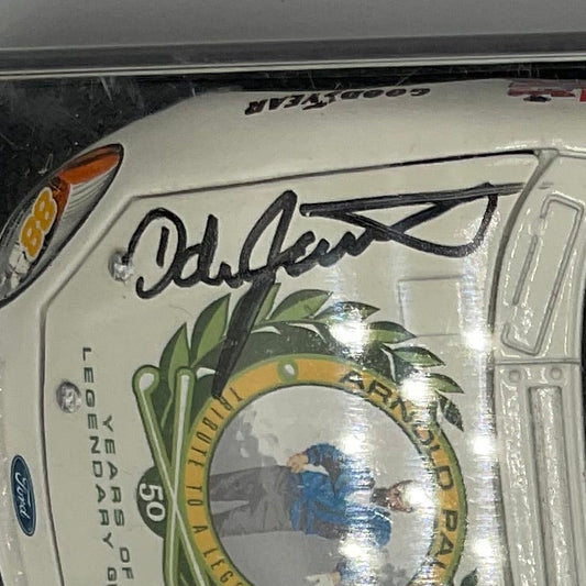 Dale Jarrett Autographed 1:24 Scale Die-Cast Model Car NASCAR #88 Replica