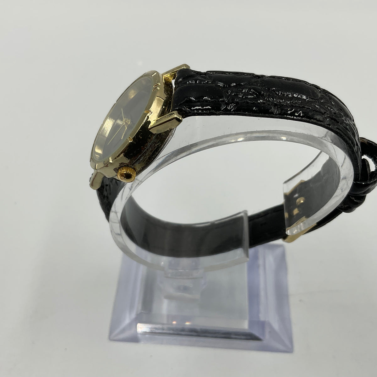 Vintage Style Women’s Diamond Quartz Wristwatch