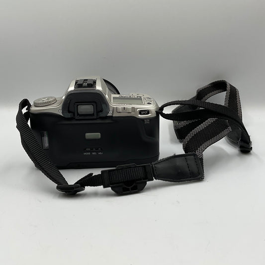 Minolta Maxxum STsi 35mm SLR Film Camera w/ Sigma 28-200mm Untested