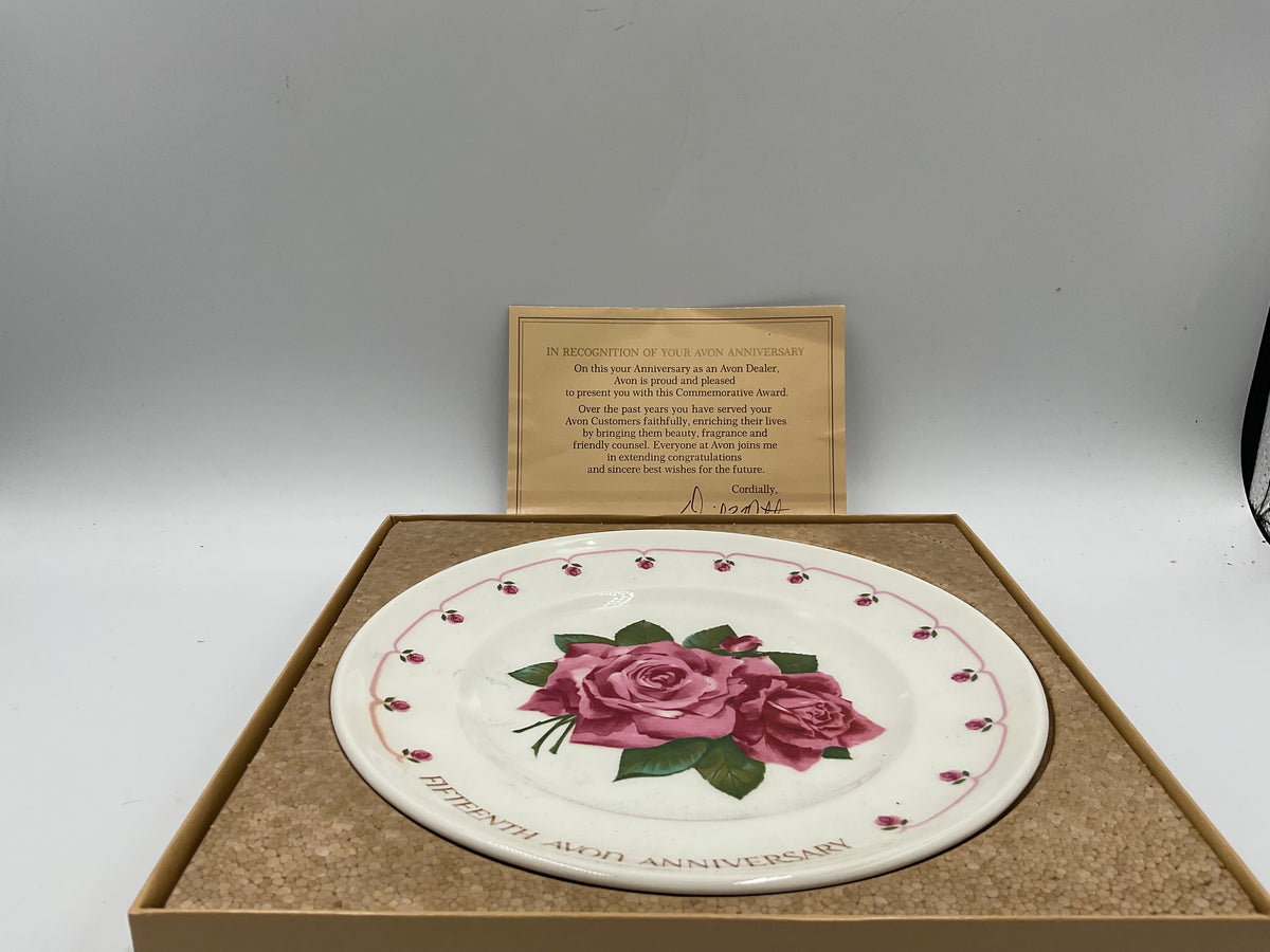 Vintage Avon Fifteenth Anniversary The Avon Roses Collector’s Plate
