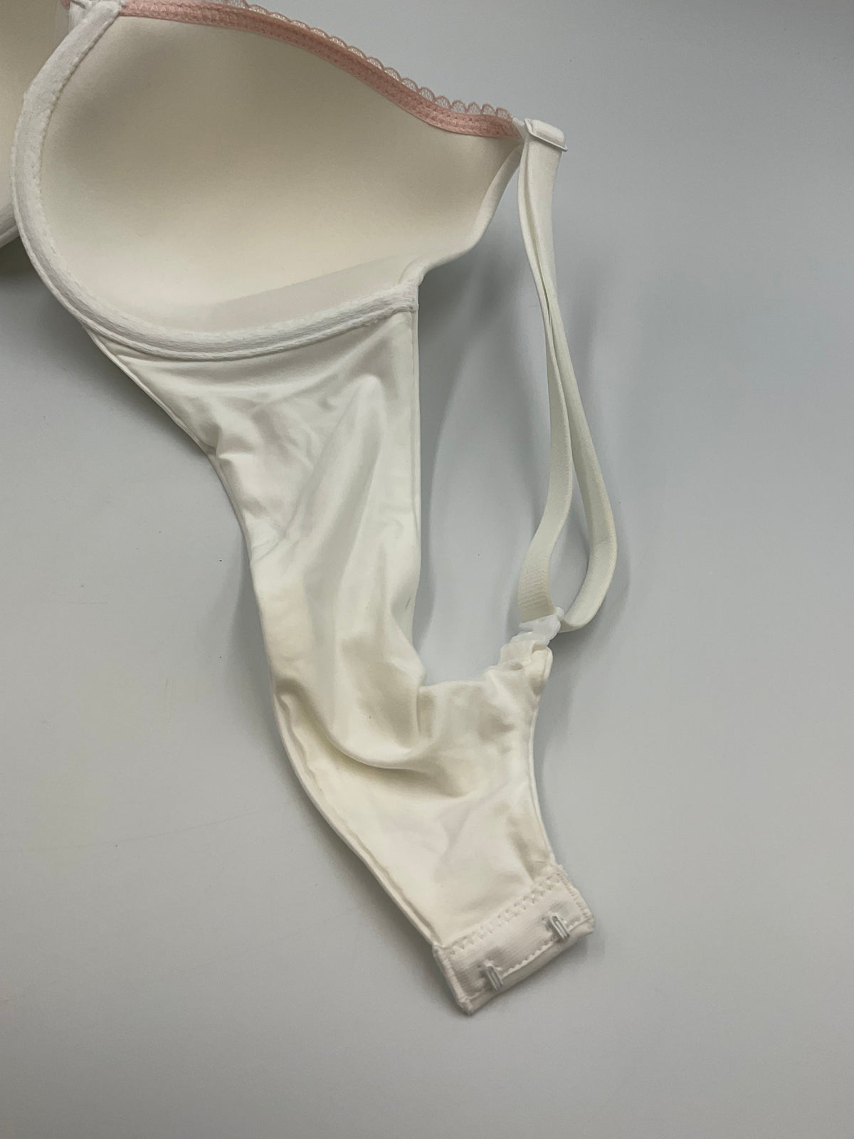 Victoria's Secret Body by Victoria Full Coverage Bra - White/Pink #1