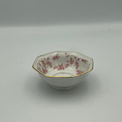 EL Schumann Arzberg Germany Bridal Rose Sugar bowl