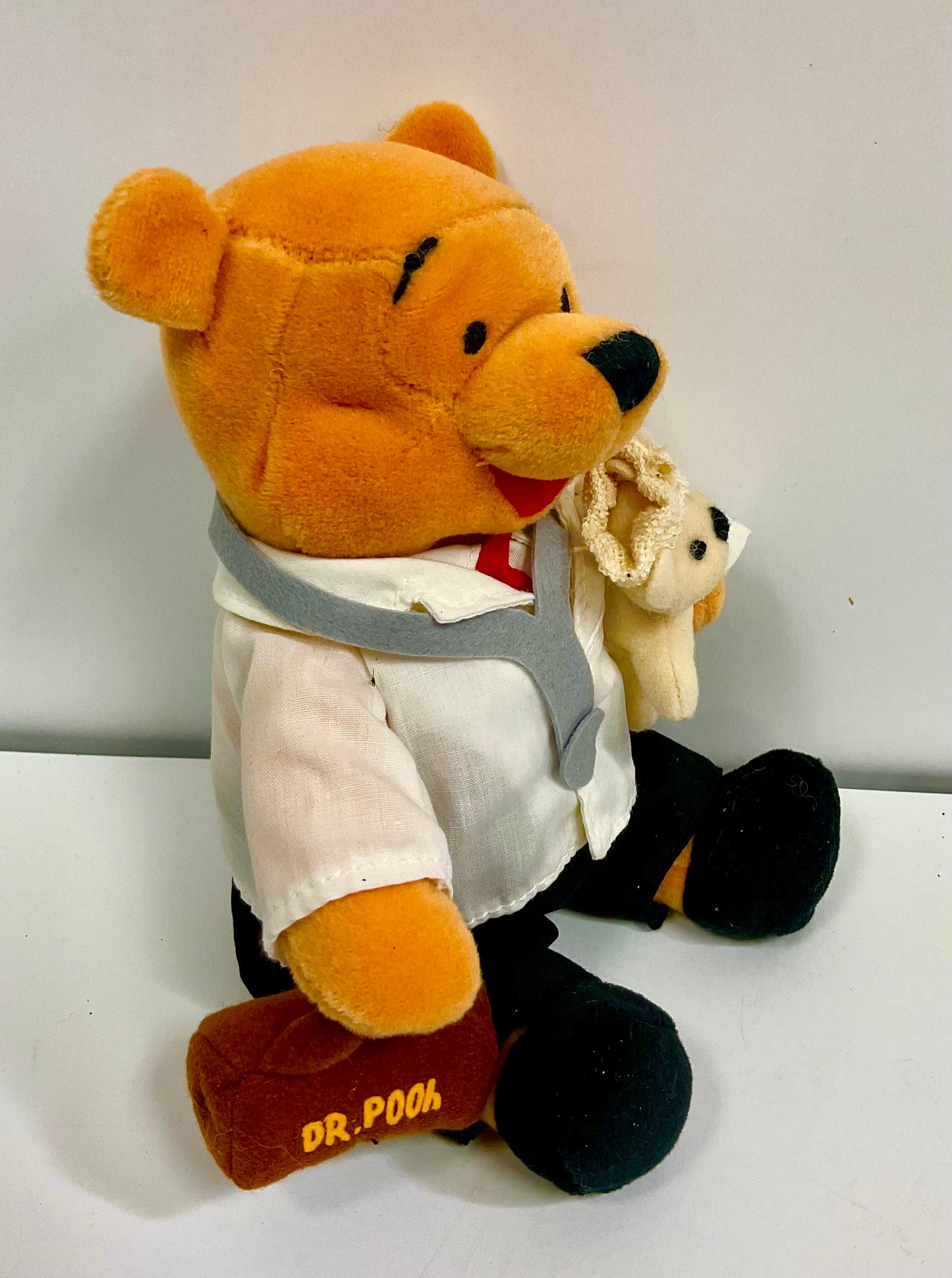 Winnie the Pooh Bear Doctor Vintage Mini Beanbag Beanie Plush Disney Collectible