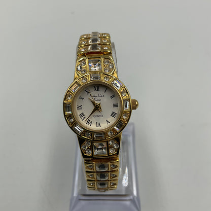 Main Line B588 Princess Cut Crystal Gold Bracelet Band White Face Watch New Battery