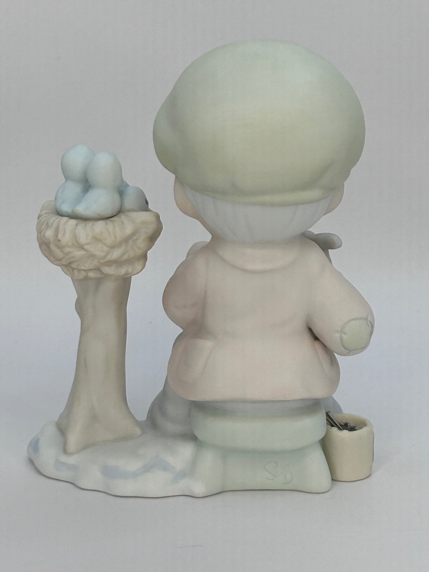 Precious Moments Vintage 1992 Members Only Figurine Only Love Can Make A Home Orig Box