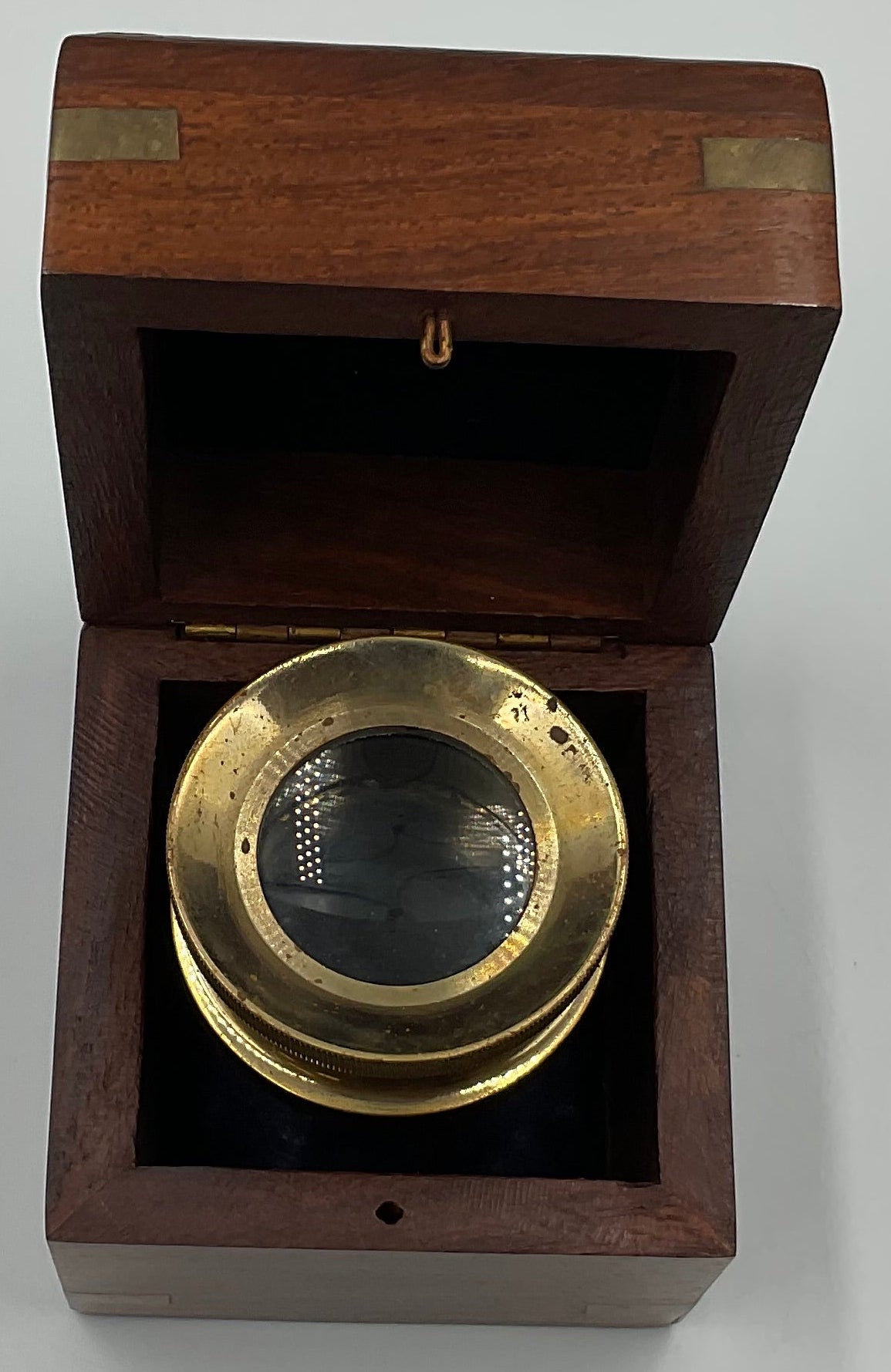 Vintage-style nautical chart magnifier