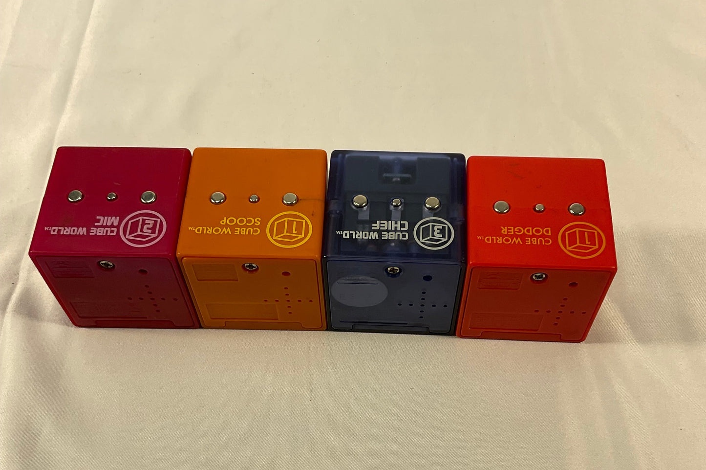 Radica Cube World Set of 4 Vintage Handheld Electronic Games Toys Working New Batteries