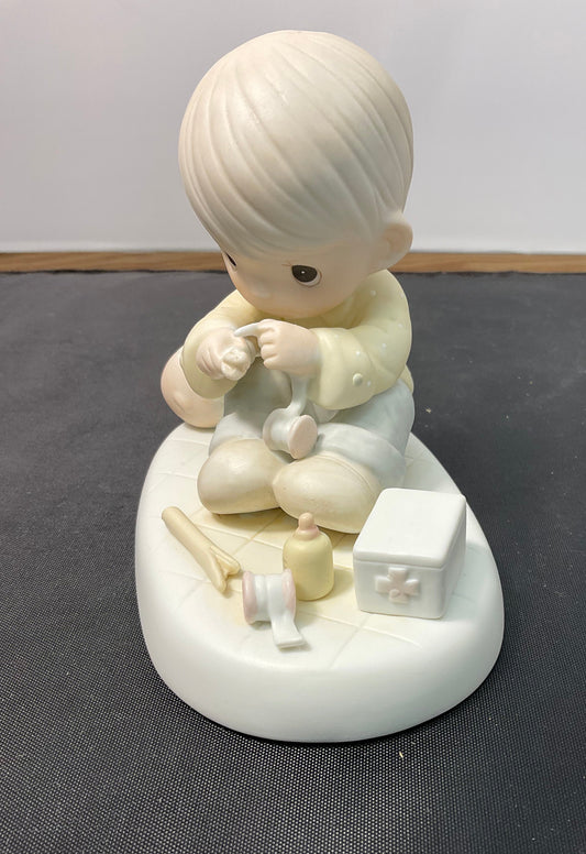 Precious Moments Vintage 1987 Love Is The Glue That Mends Hand Painted Porcelain Collectible Figurine
