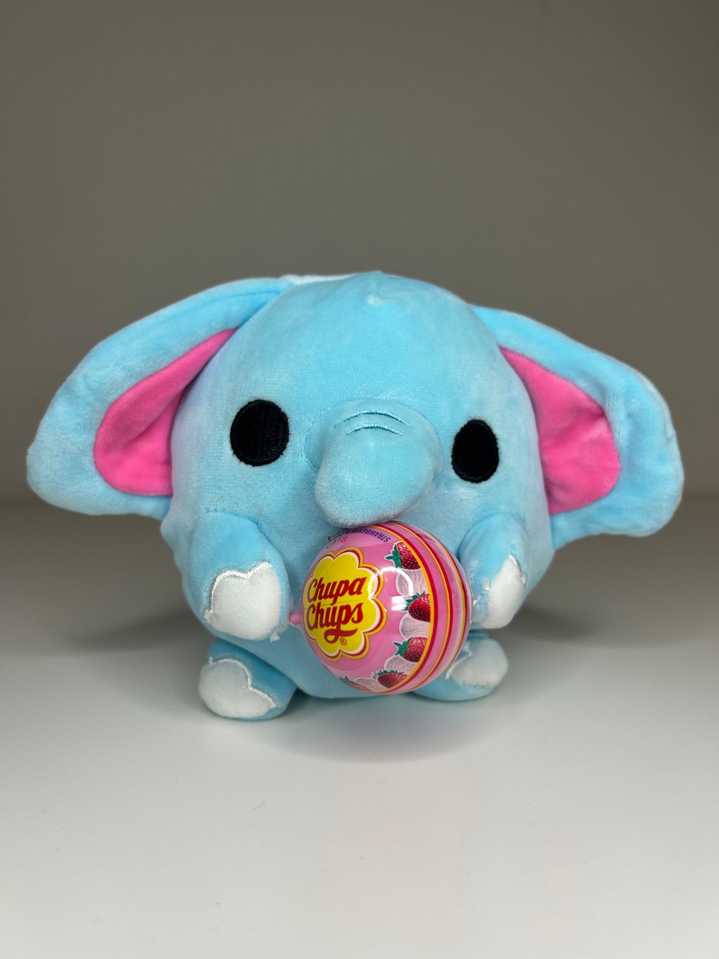 Zuru Elephant Chupa Chups #1