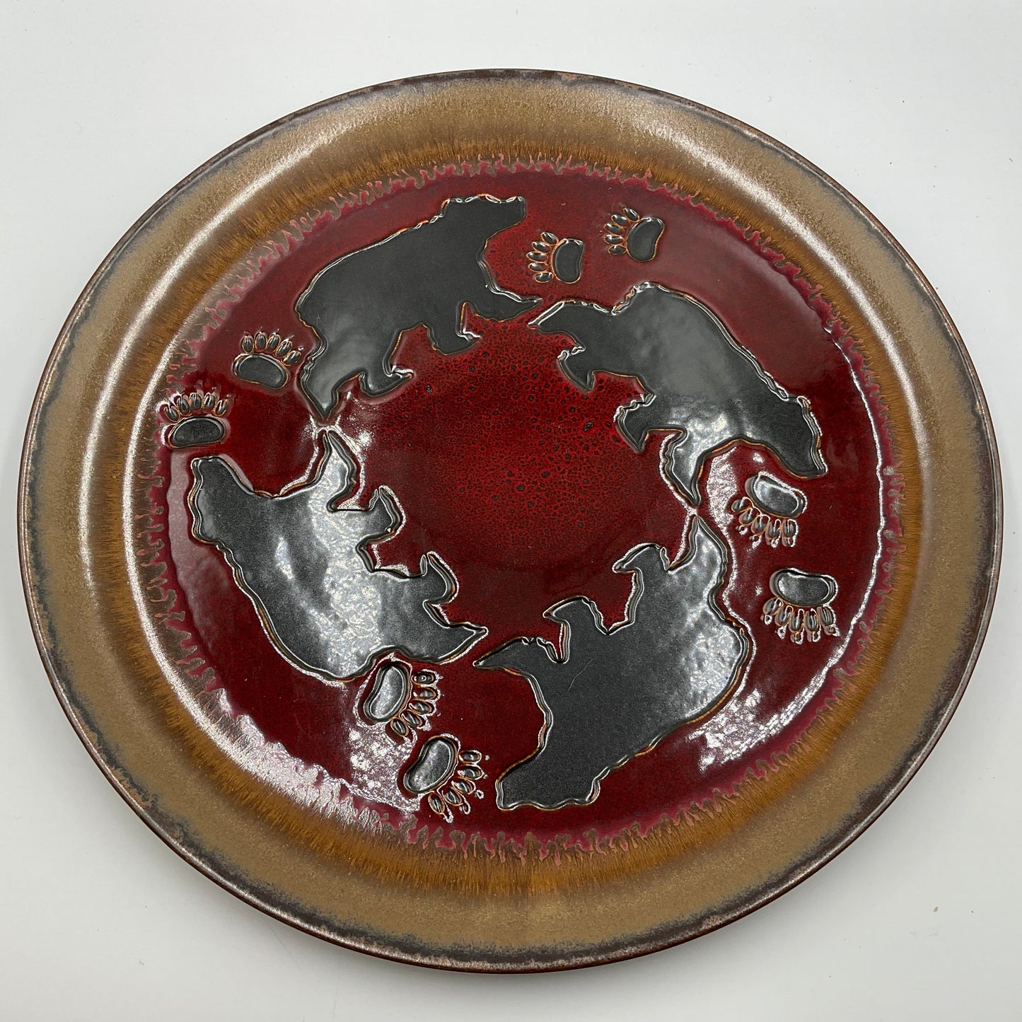 Rustic Bear Round Ceramic Serving Platter Red Brown Lodge Cabin Decor