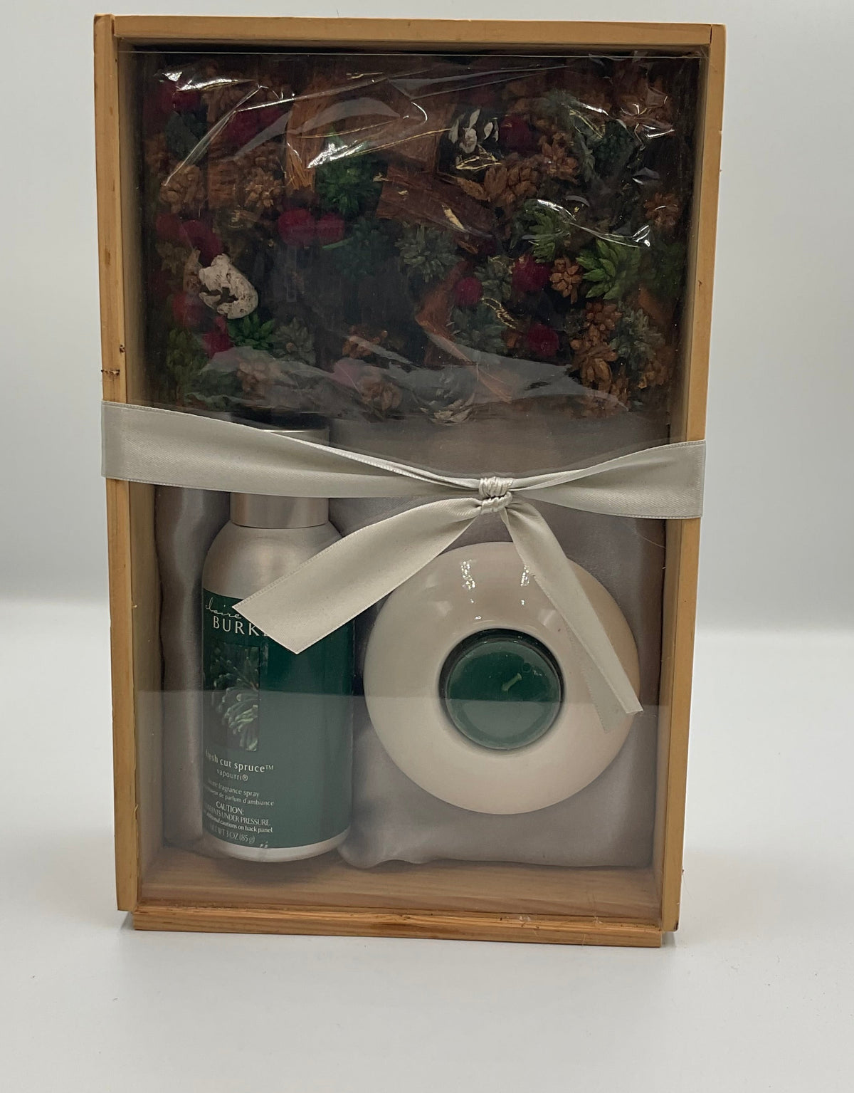 Claire Burke "Fresh Cut Spruce" Home Fragrance Gift Set
