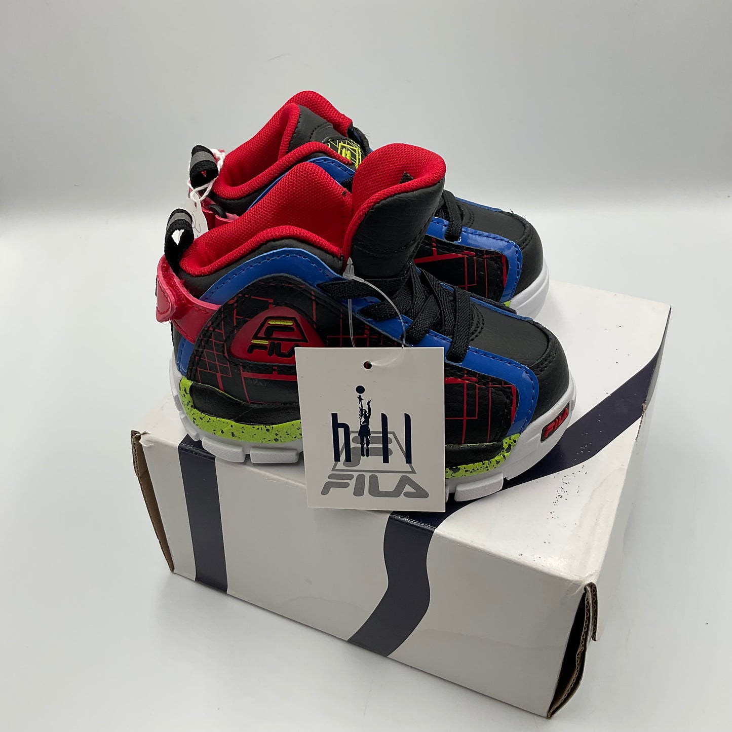 Fila Kids Grant Hill 2 Black Red Boys Shoe Size 6 Infants New with Tags
