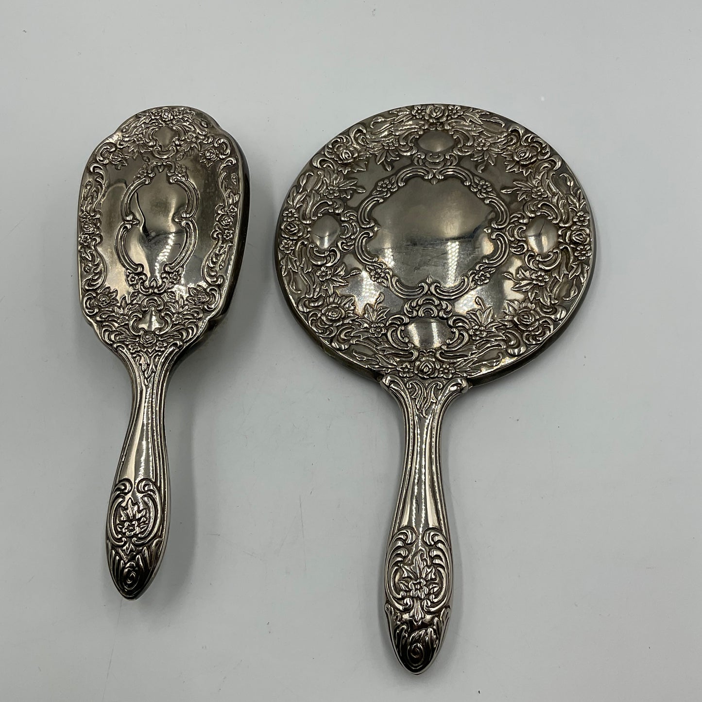 Vintage 3 Piece Vanity Set With Brush ,Comb , And Mirror