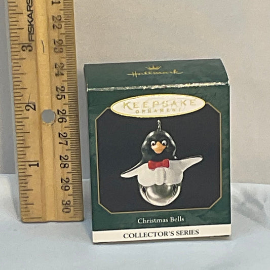 1999 Hallmark Keepsake Miniature "Penguin" #5 Series Christmas Bell