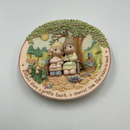 Precious Moments “Gentle Touch- Sister’s Are Forever” 3D Sculpted Collector’s Plate