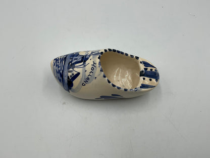 Dutch Vintage Delft Blue Hand Painted Windmill Scene Clog Ashtray