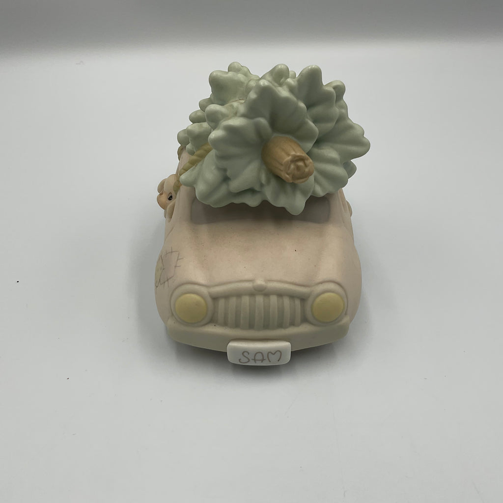 Precious Moments Sugar Town Car Figurine