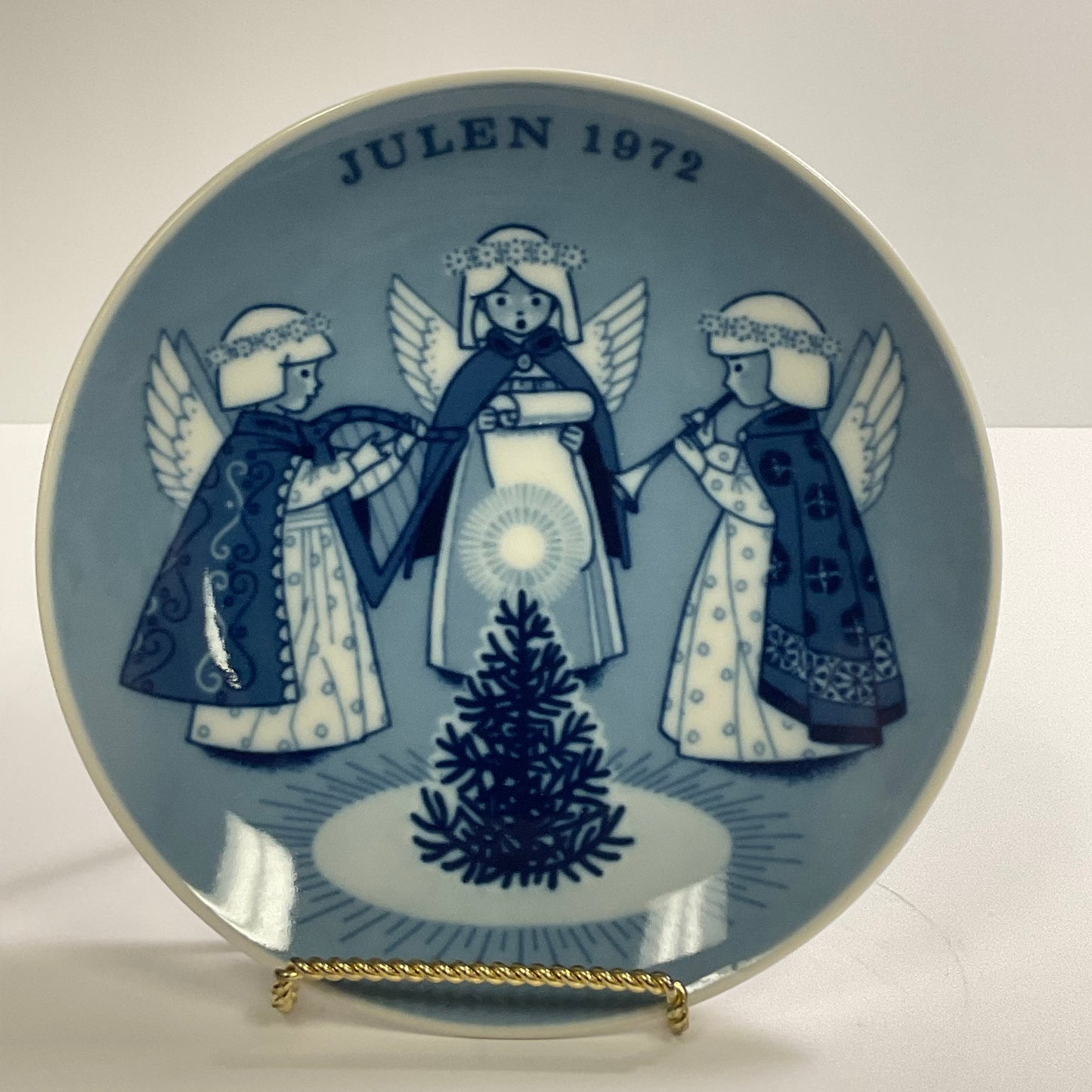 Julen Vintage 1972 Norwegian Porsgrund Plate With Original Box