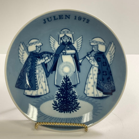 Julen Vintage 1972 Norwegian Porsgrund Plate With Original Box