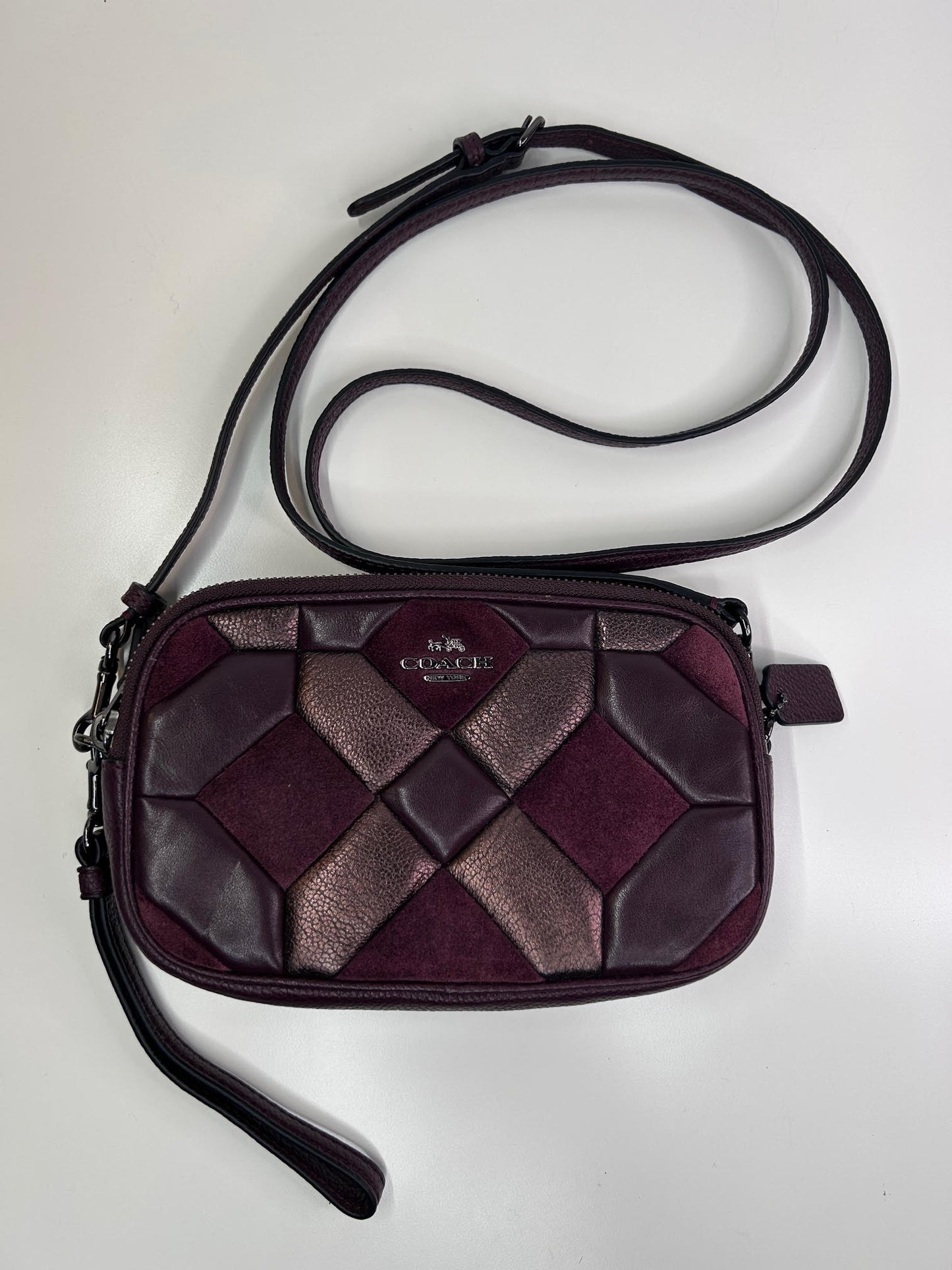 Coach Canyon Quilt Crossbody Clutch Wristlet Mixed Materials Pebble Leather Metallic Leather Suede