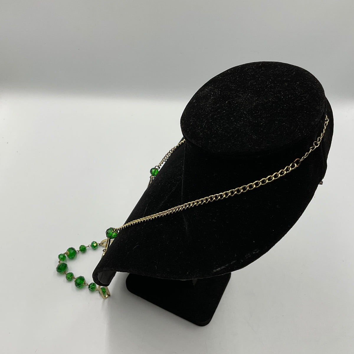 Emerald Green and Amythyst Color Goldtone Necklace Fashion Jewelry