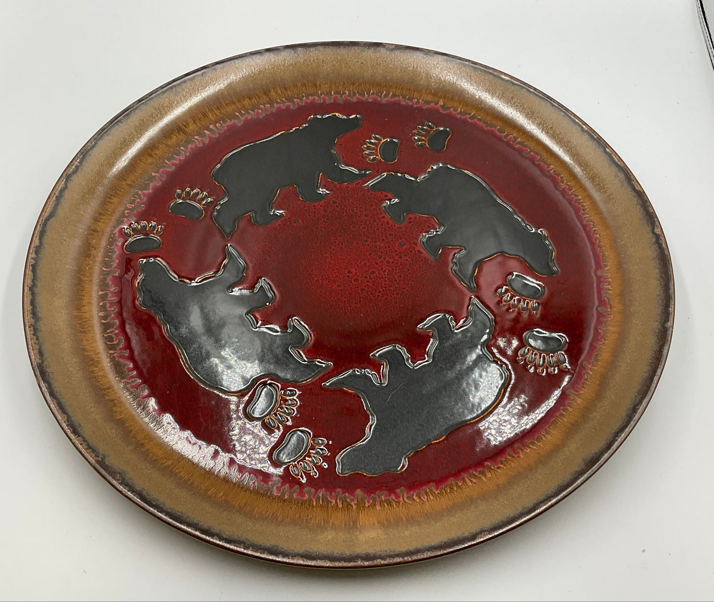 Rustic Bear Round Ceramic Serving Platter Red Brown Lodge Cabin Decor