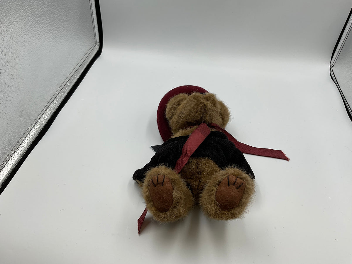 Retired Boyds Bears Madeline Eloise Willoughby 10" Jointed Teddy Bear
