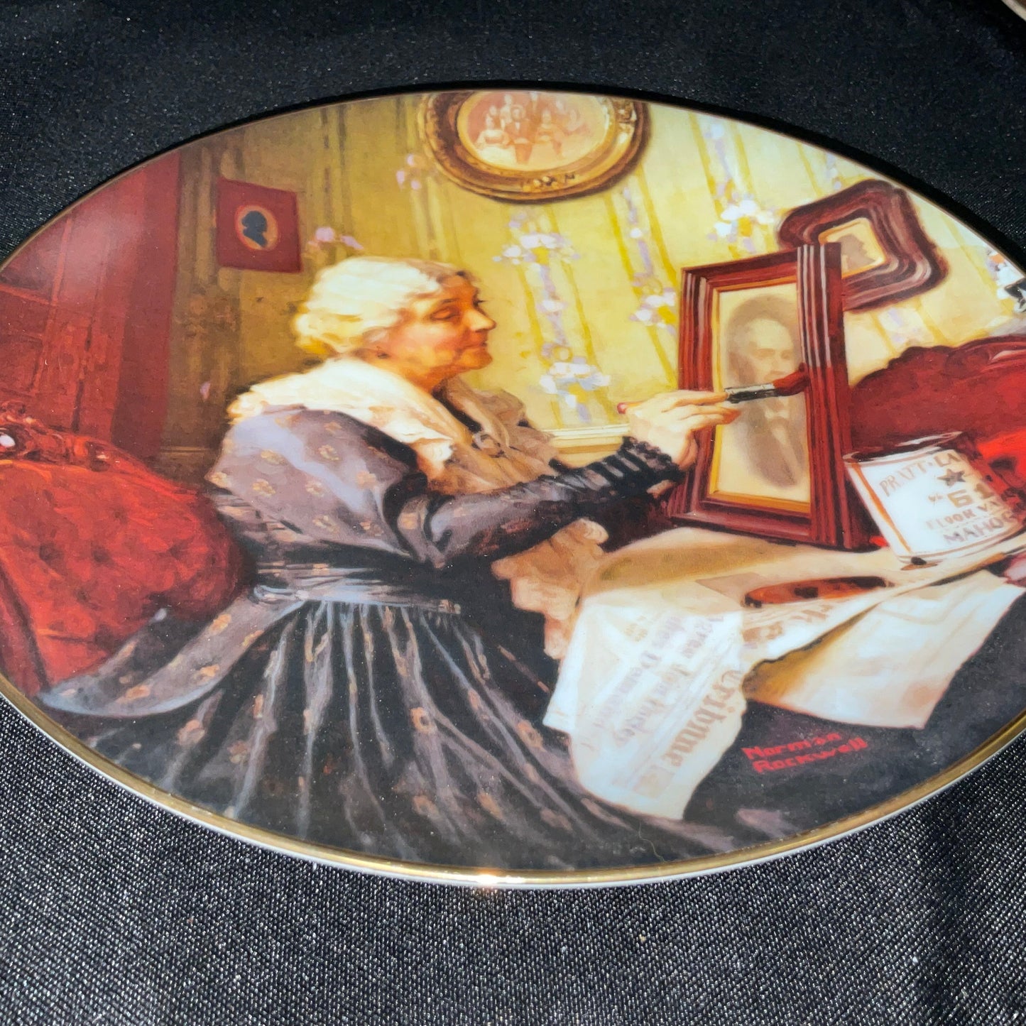 Norman Rockwell Grandma's Love Fine China Decorative Plate