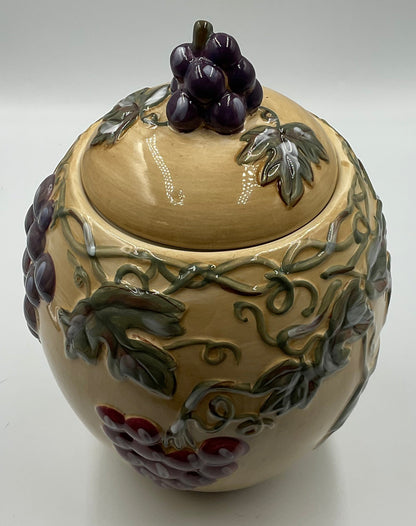 Noble Excellence Meritage Medium Grape Vine Ceramic Canister Jar w/ Lid