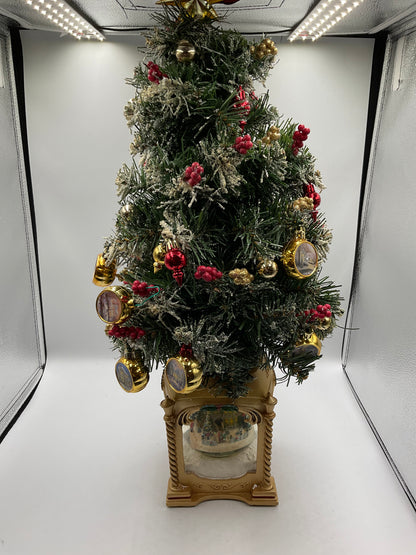 Thomas Kincaid Illuminated Musical Snow Globe Tabletop Christmas Tree
