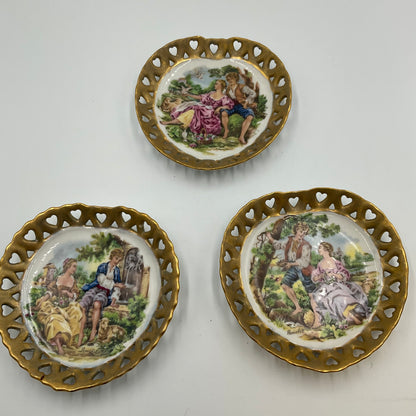 Vintage Porcelain Plate Couples Scene Set Of 3